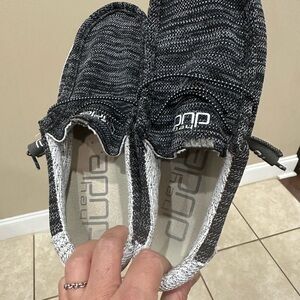 Hey Dudes-mens size 9 almost brand new